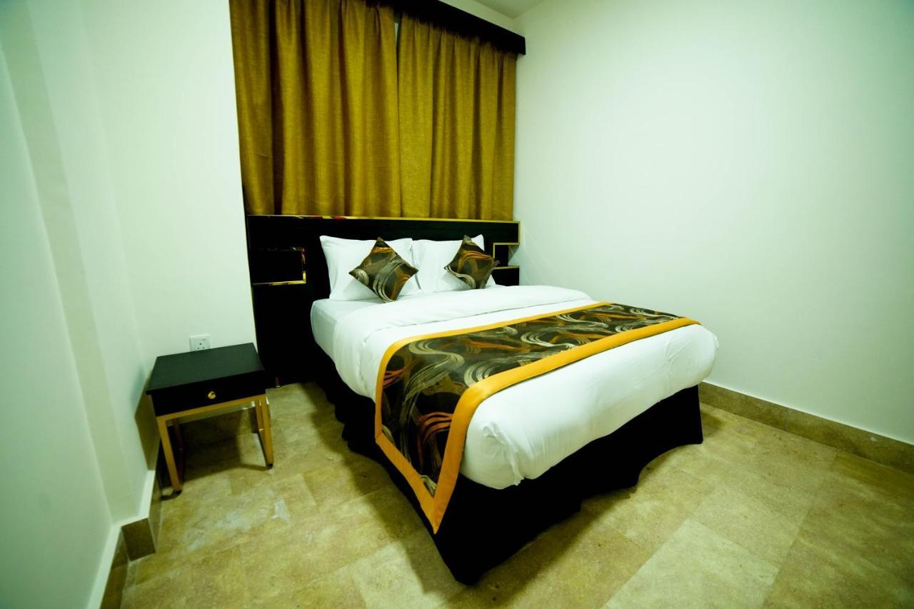 Star Emirates Downtown Hotel Салала Экстерьер фото